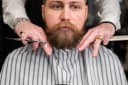 Tall + barba